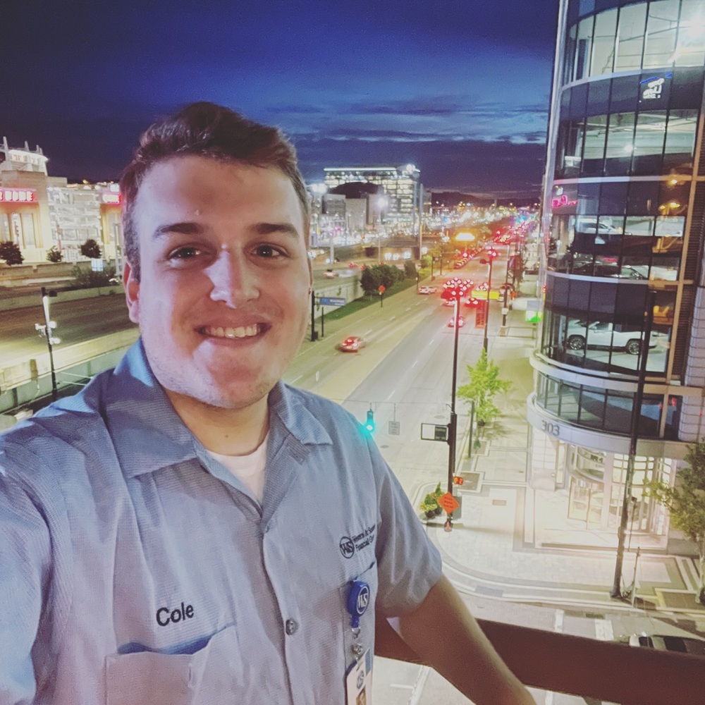 Meet your Posher, Cole